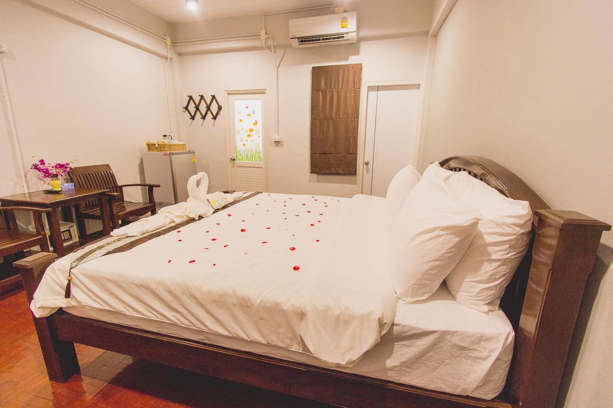 Sasima Bed And Breakfast Chiang Mai Esterno foto